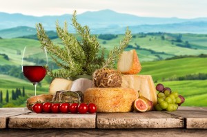 various-types-of-italian-cheese-picture-id1149131026
